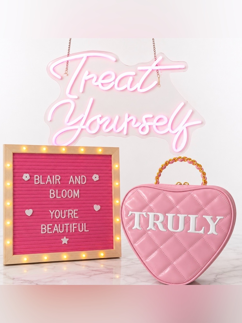 Truly Beauty Pink Limited Edition Vegan Leather Truly Los Angeles Heart Bag